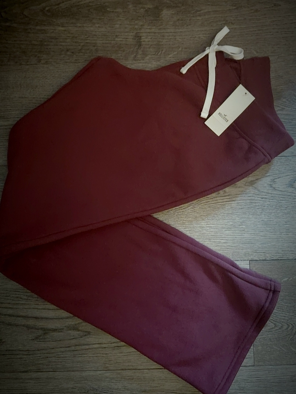 Hollister Burgundy 1994 Sweatpants - Picture 2 of 3